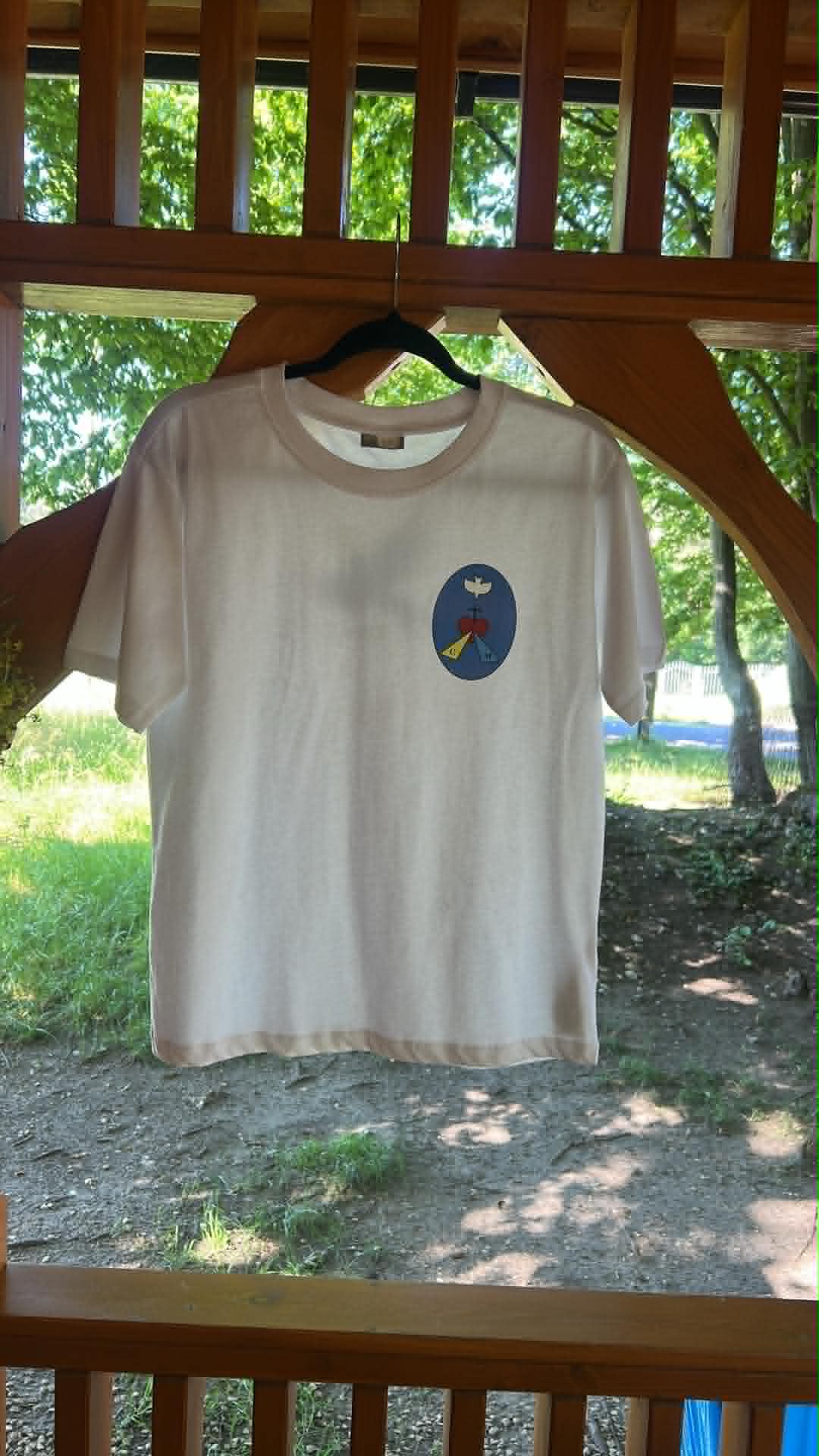 T-shirt dziecięcy z logo Wspólnoty MiMJ na rewersie „DZIECI MIMJ” – kolor biały