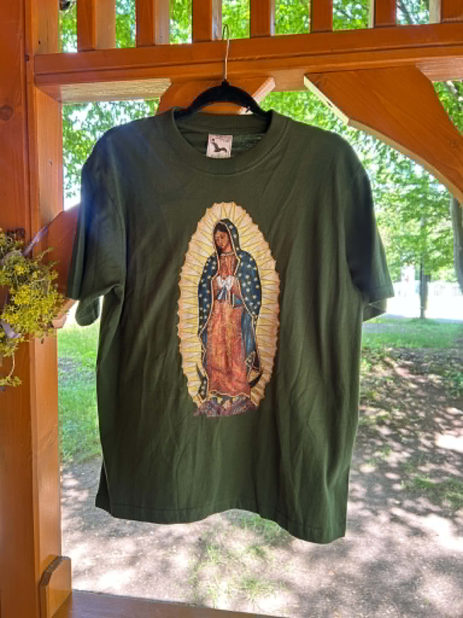 Koszulka męska „Matka Boża z Guadalupe” , kolor ciemna zieleń